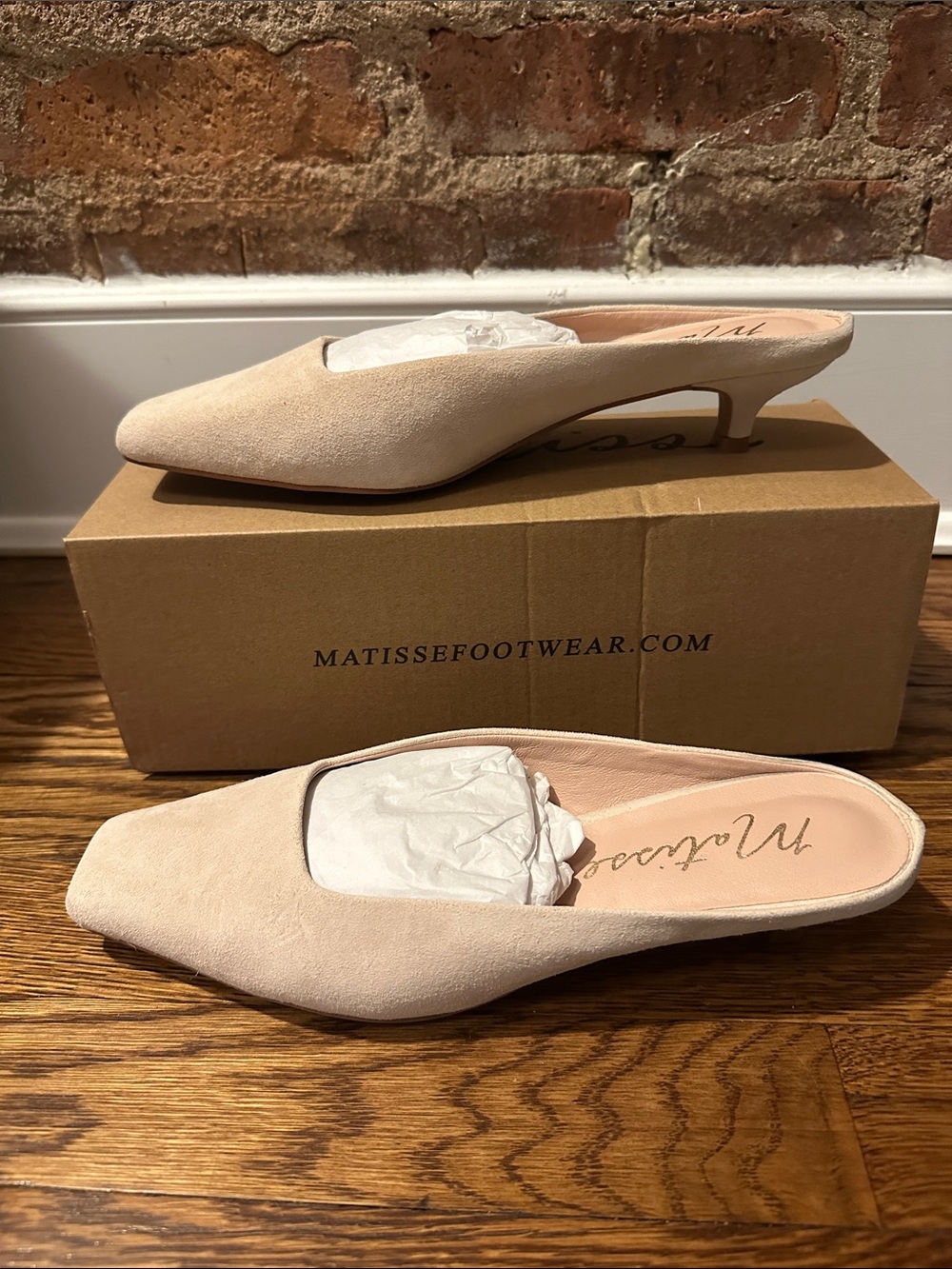 Matisse Blush Suede Pointed-Toe Kitten Heel Mule